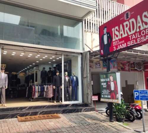 053 - ISARDAS TAILOR